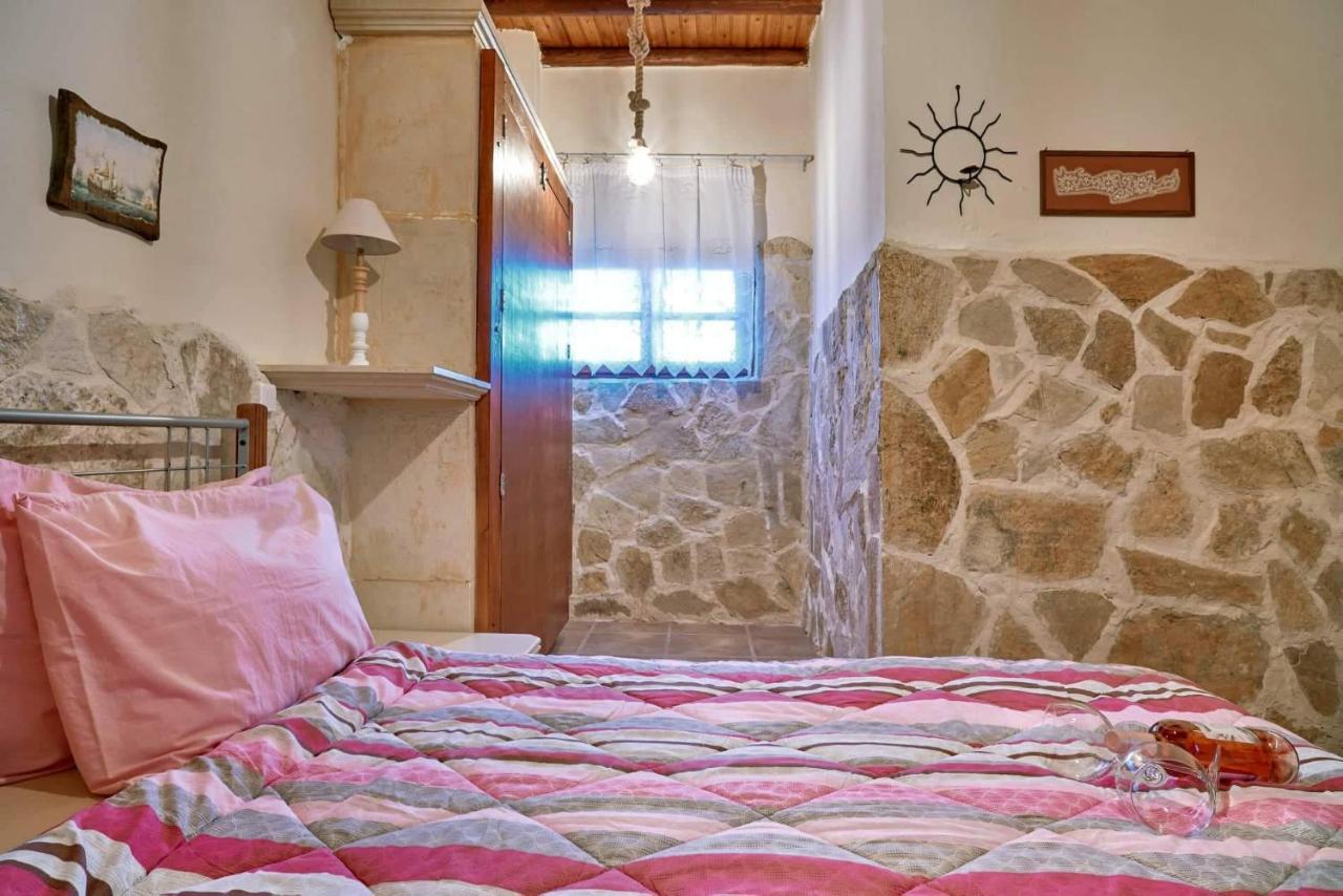 Villa Evenos Of 3 Bedrooms - Irida Country House Of 2 Bedrooms With Private Pools Elafonisi Bagian luar foto