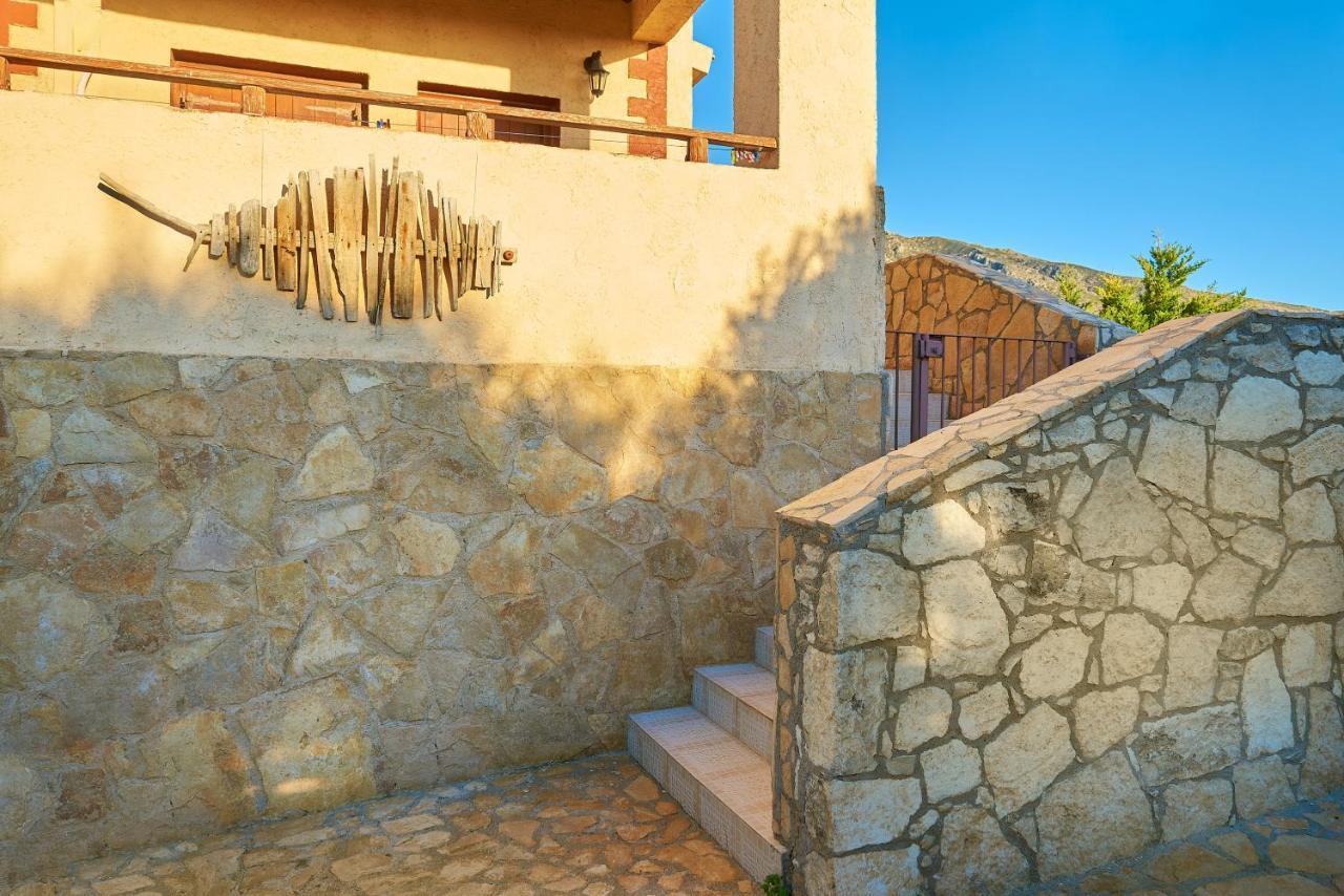 Villa Evenos Of 3 Bedrooms - Irida Country House Of 2 Bedrooms With Private Pools Elafonisi Bagian luar foto