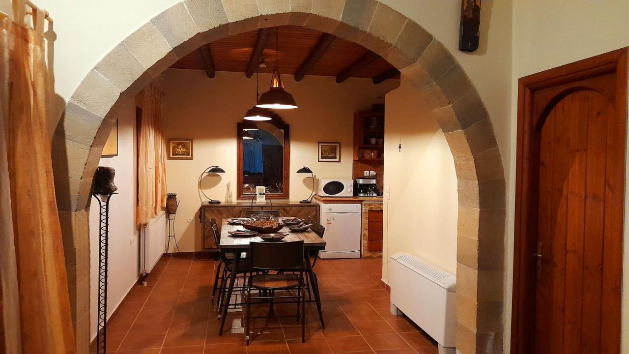 Villa Evenos Of 3 Bedrooms - Irida Country House Of 2 Bedrooms With Private Pools Elafonisi Bagian luar foto